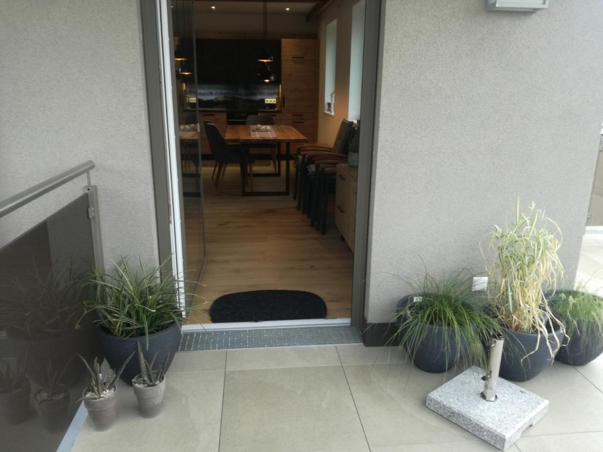 Appartement Ferienwohnung Bergahorn Groebming Grobming Exterior photo
